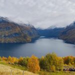 Herbstliches Fjordpanorama in Norwegen Herbstliches Fjordpanorama in Norwegen